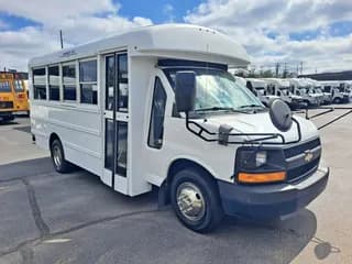 2011 Chevrolet Thomas Minitour bus
