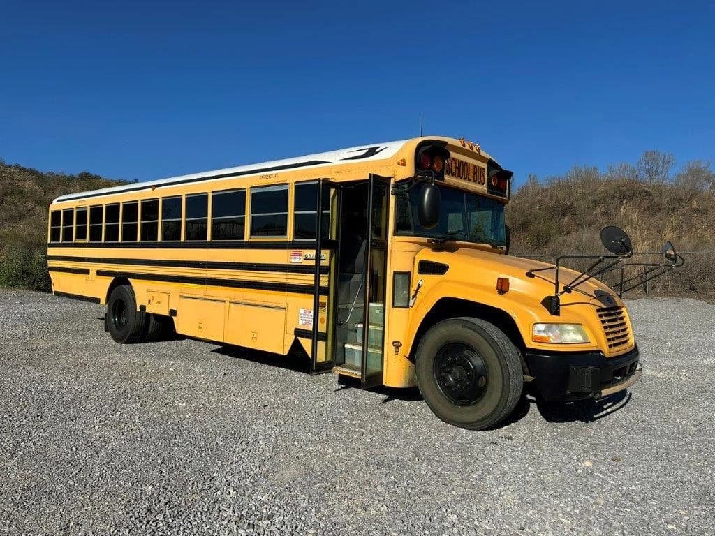 2011 Blue Bird Vision School Bus - Image 2
