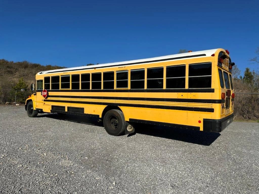 2011 Blue Bird Vision School Bus - Image 4
