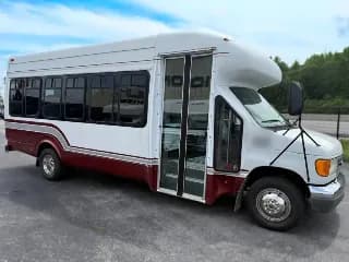 2008 StarTrans Senator bus