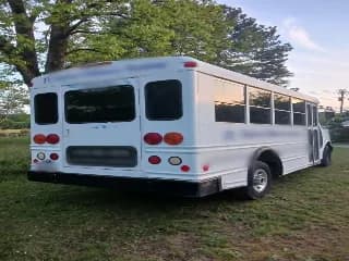 2008 Chevrolet Collins-14 bus