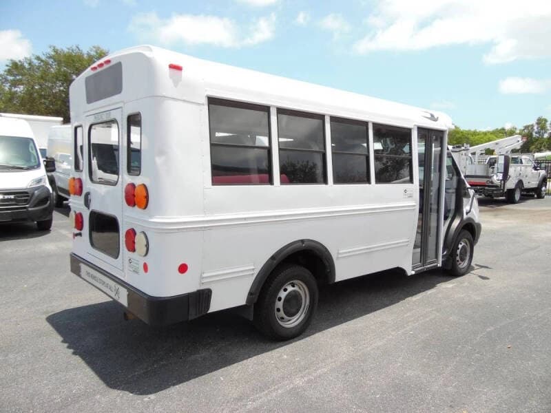 2016 Ford Transit Shuttle Bus - Image 4