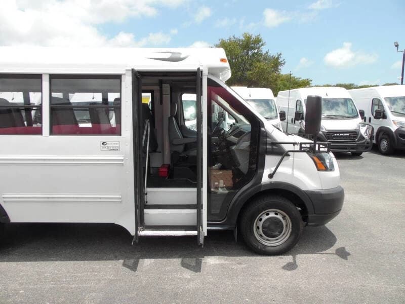 2016 Ford Transit Shuttle Bus - Image 6