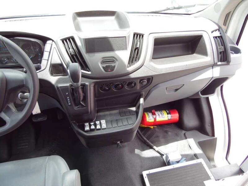 2016 Ford Transit Shuttle Bus - Image 20