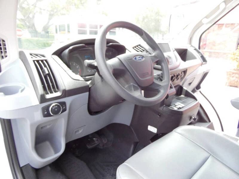 2016 Ford Transit Shuttle Bus - Image 11