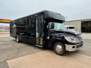2014 IC AC bus