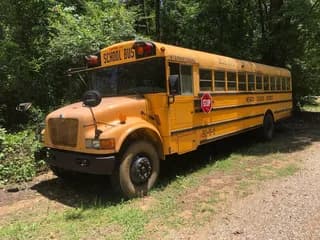 2001 International 3000IC bus