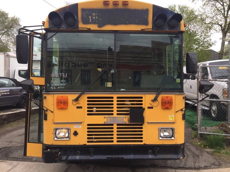 2000 Thomas Built Buses Saf-T-Liner EF School Bus - Image 13