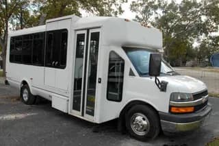 2014 Chevrolet Express bus