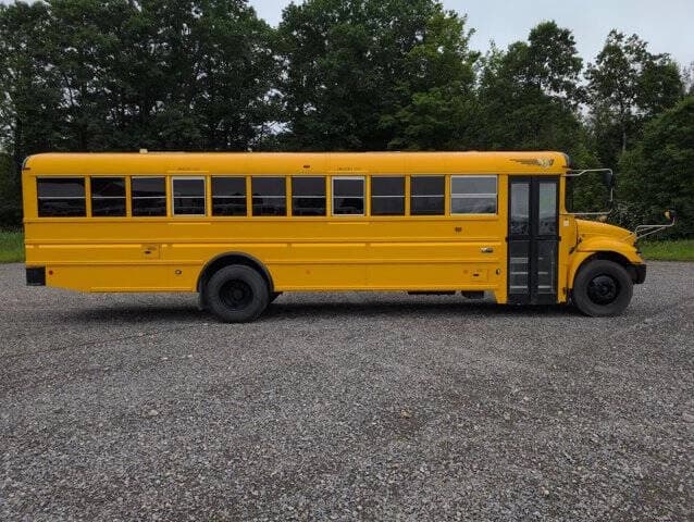 2019 IC CE School Bus - Image 2