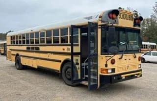 2009 IC RE bus