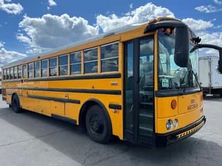 2009 Thomas Built Buses SAF-T-LINER bus