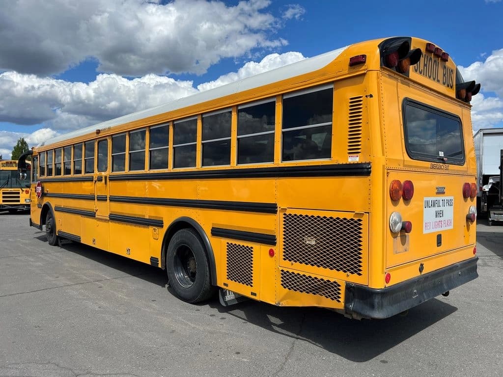 2009 Thomas Built Saf-T-Liner School Bus - Image 3