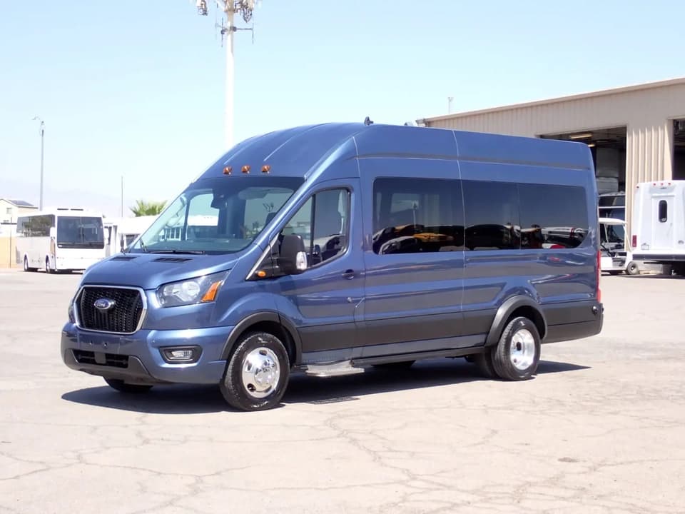 2024 Ford Transit 350 Passenger Van - Image 3