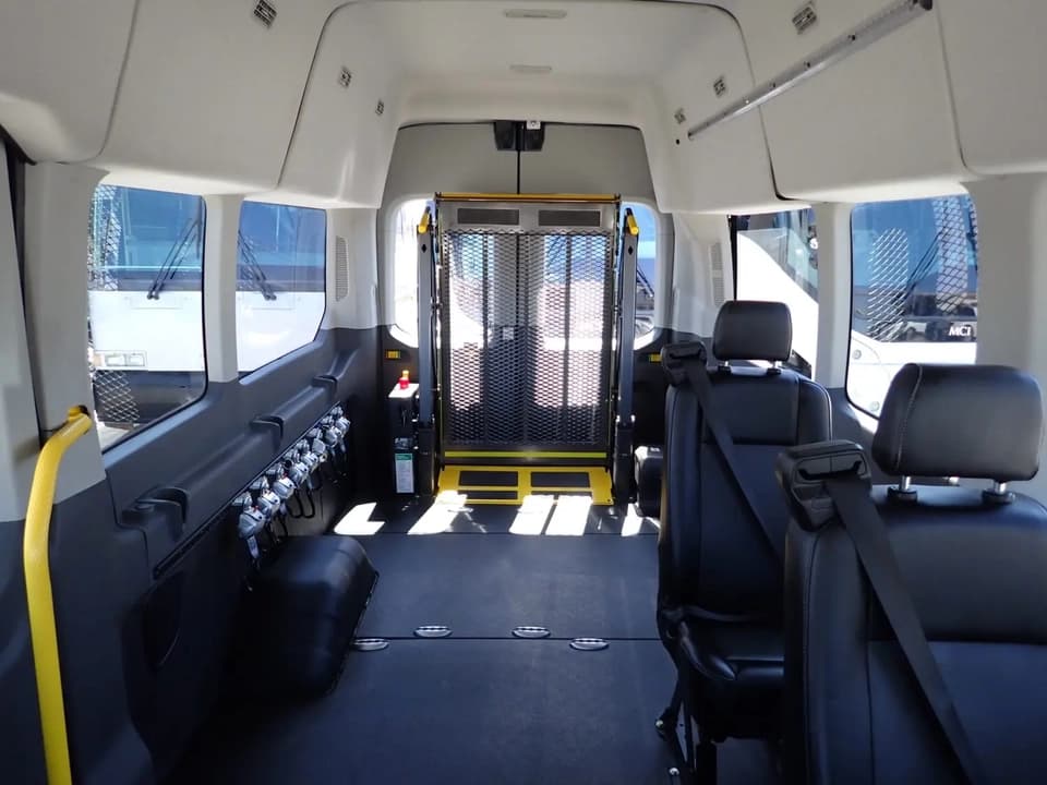 2024 Ford Transit 350 Passenger Van - Image 9