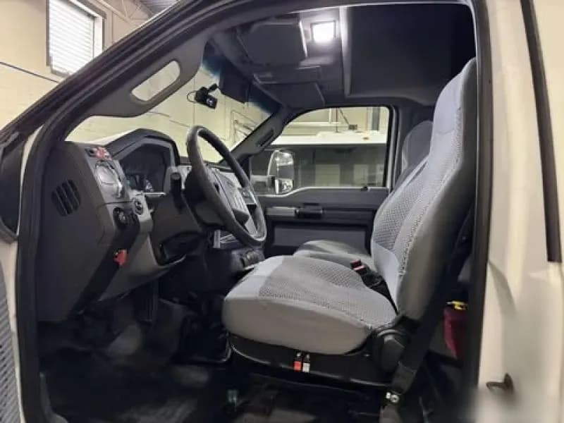 2016 Ford F-650 Limousine Bus - Image 8