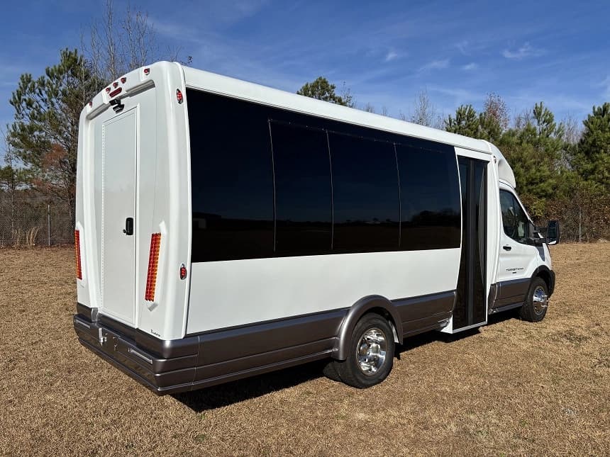 2025 Ventura Coach VT234 Cutaway - Image 6