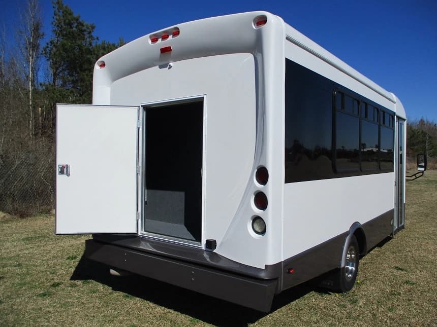 2015 Starcraft Allstar Ford E350 Cutaway - Image 11