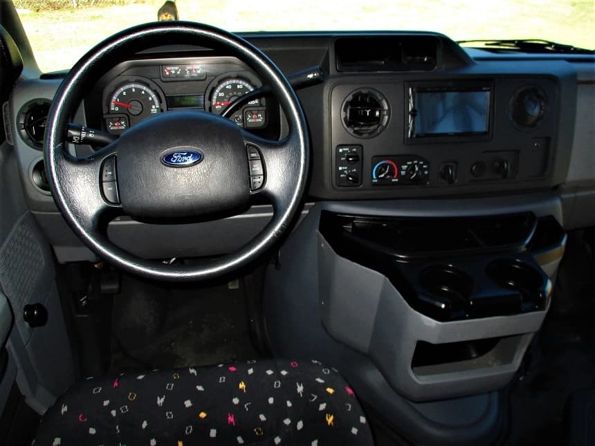 2015 Starcraft Allstar Ford E350 Cutaway - Image 9