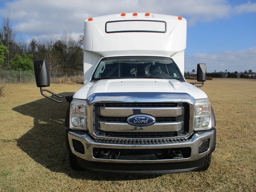 2011 Glaval F550 Cutaway - Image 4