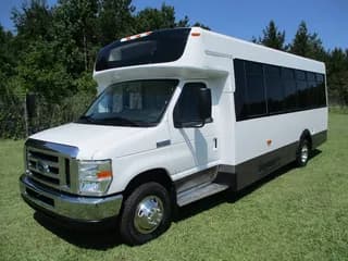 2011 Blue Bird Ford E450 bus