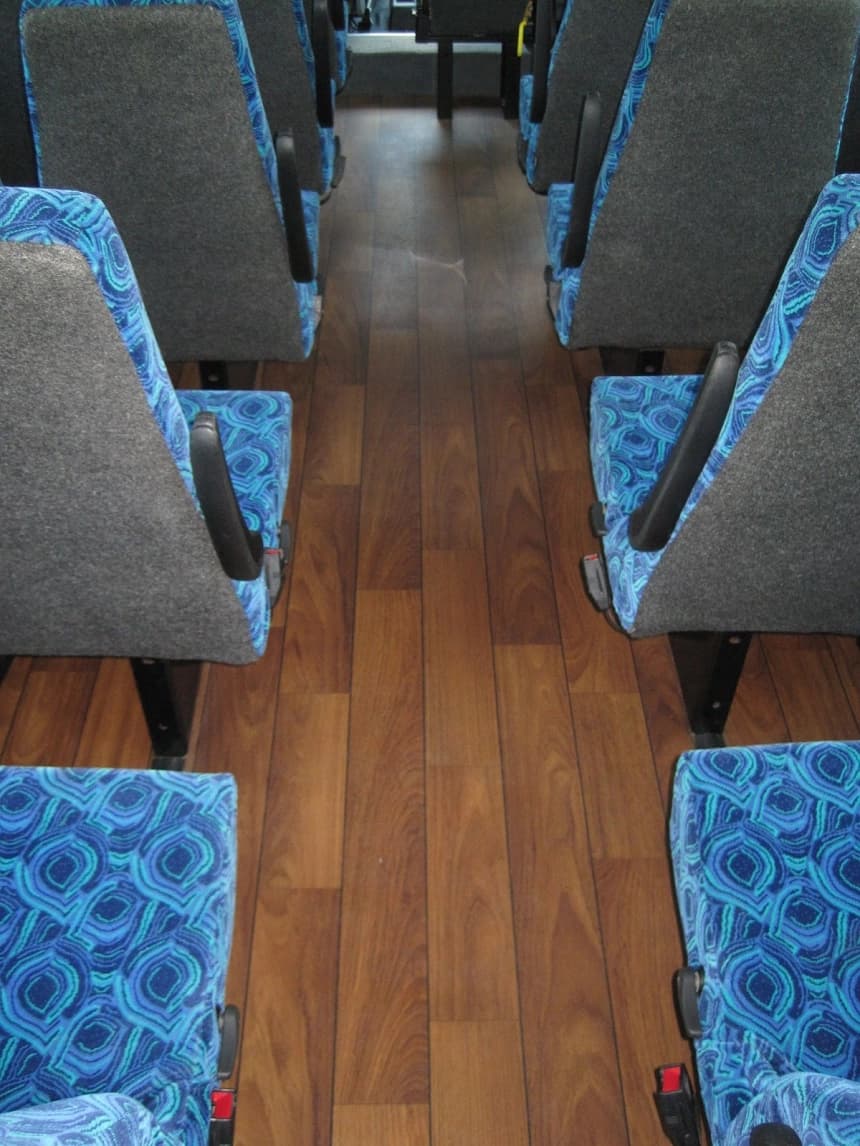 2013 Krystal K36 Cutaway - Image 12