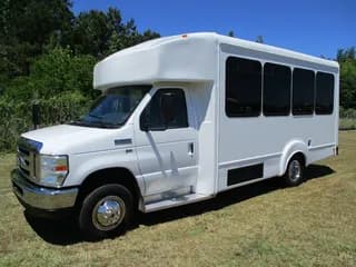 2014 Goshen Ford E350 bus