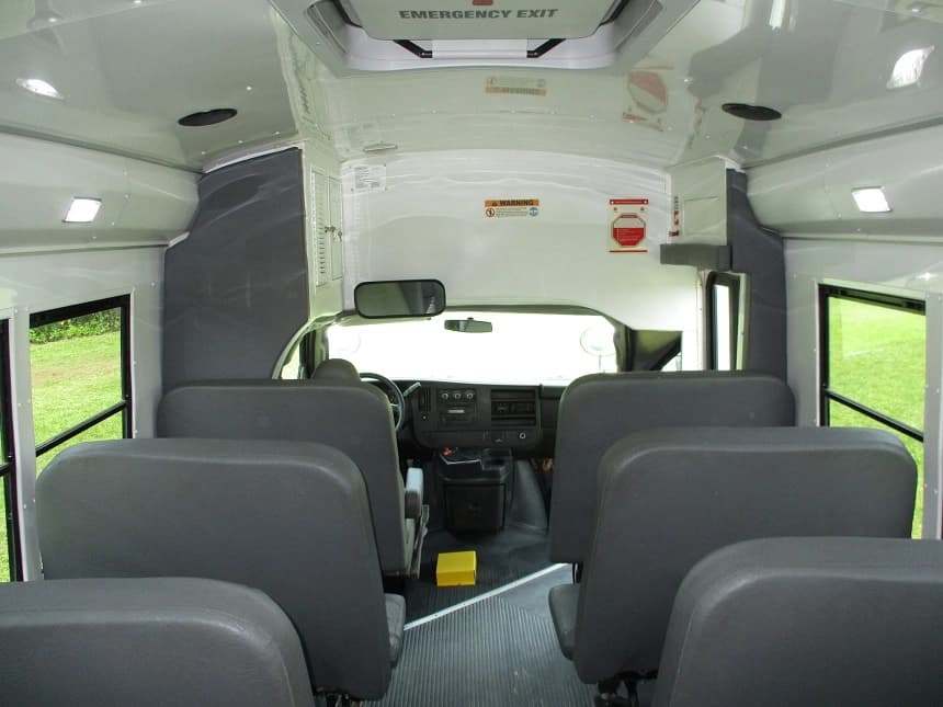 2017 Chevrolet G3500 Starcraft Shuttle Bus - Image 8