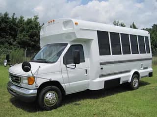 2006 Girardin Ford E450 bus