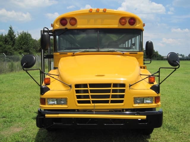2004 Bluebird Vision School Bus - Image 4
