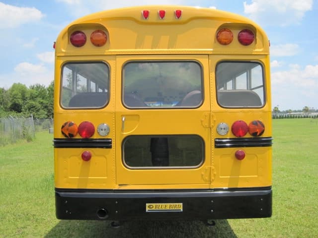2004 Bluebird Vision School Bus - Image 5