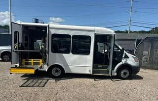 2017 Ford Transit bus
