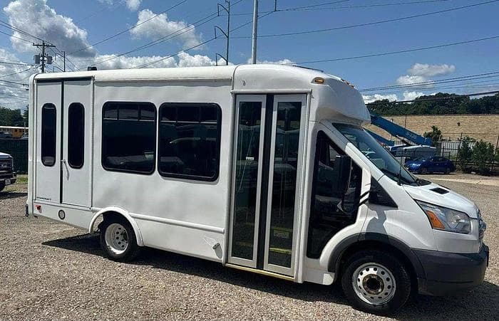 2017 Ford Transit Shuttle Bus - Image 3