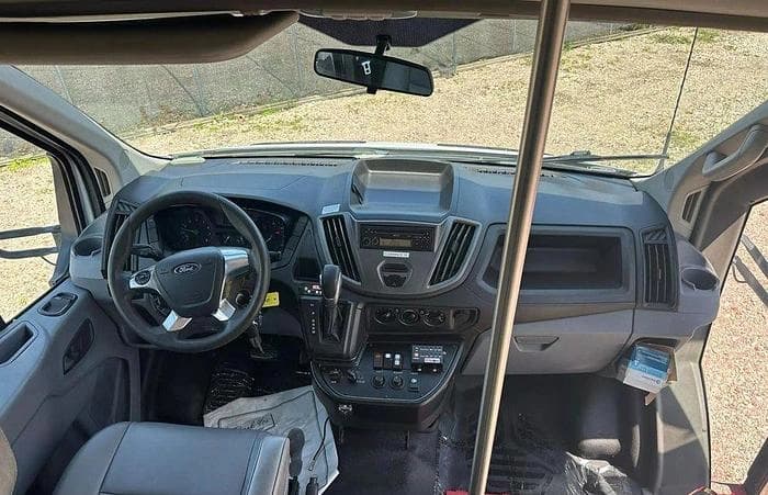 2017 Ford Transit Shuttle Bus - Image 15