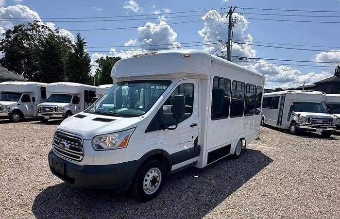 2017 Ford Transit Shuttle Bus - Image 6