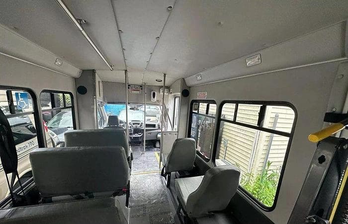 2017 Ford Transit Shuttle Bus - Image 19