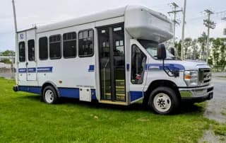 2017 Ford E450 bus
