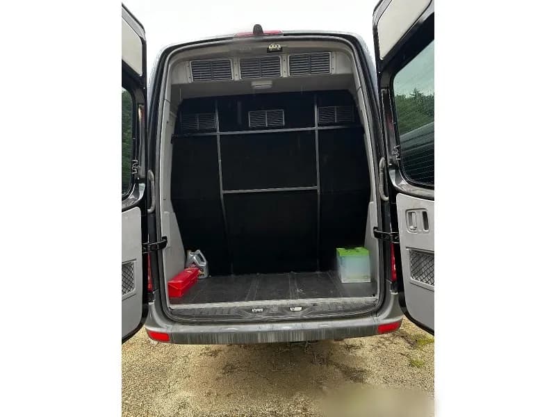 2014 Mercedes-Benz Sprinter Van - Image 3