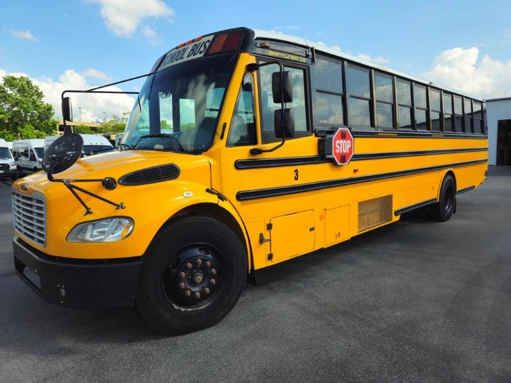 2016 Thomas C2 School Bus - Image 2