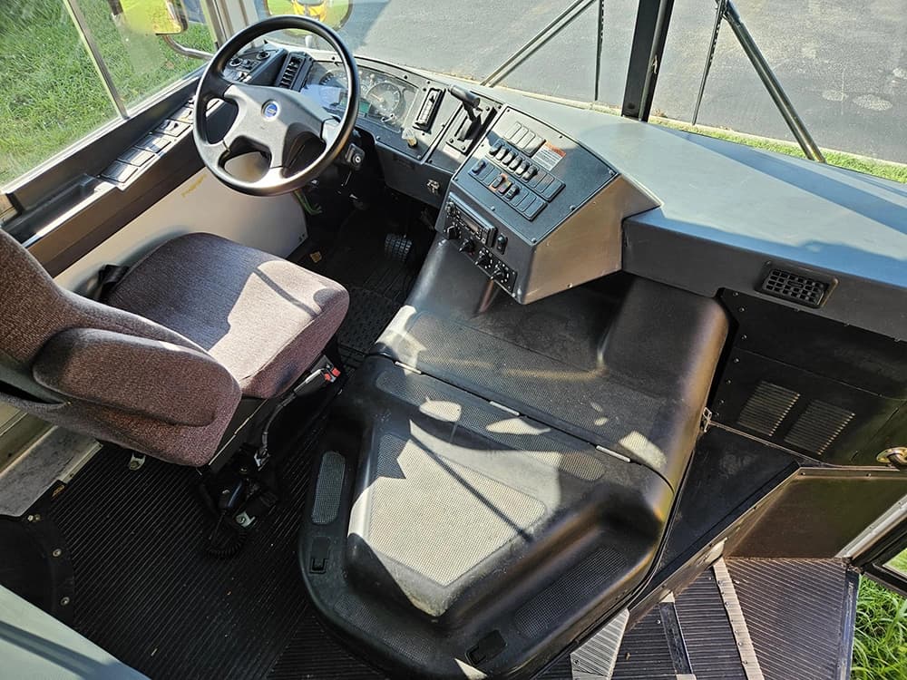 2014 Blue Bird AA Flat Nose School Bus - Image 5