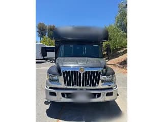 2014 International 3400 bus