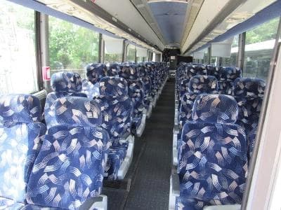 2007 MCI J4500 Coach Bus - Image 4