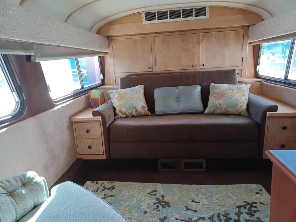 1960 Flxible Starliner RV - Image 8