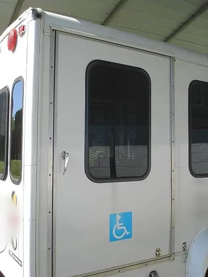 2002 Ford E350 Goshen Shuttle Bus - Image 2