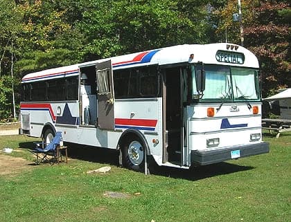1990 Thomas MVP Converted Coach - Image 1