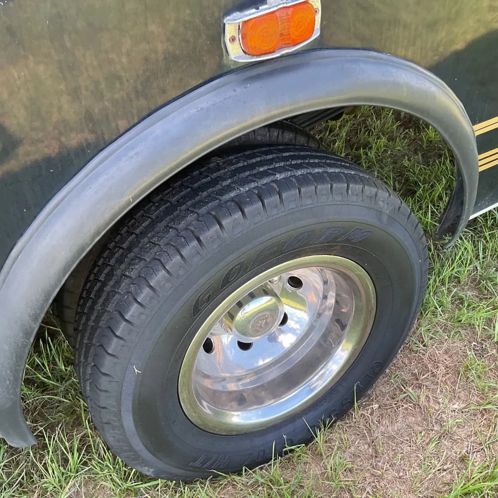 1998 Ford Econoline - Image 7