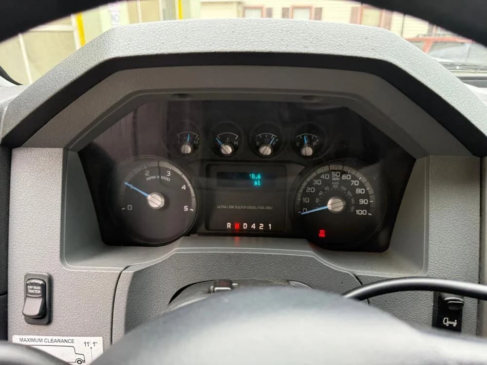 2013 FORD F650 - Image 3