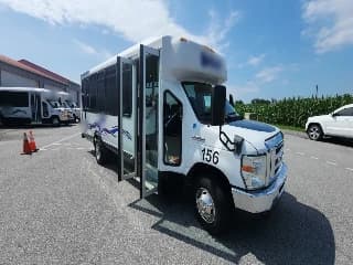 2012 Ford E450 bus