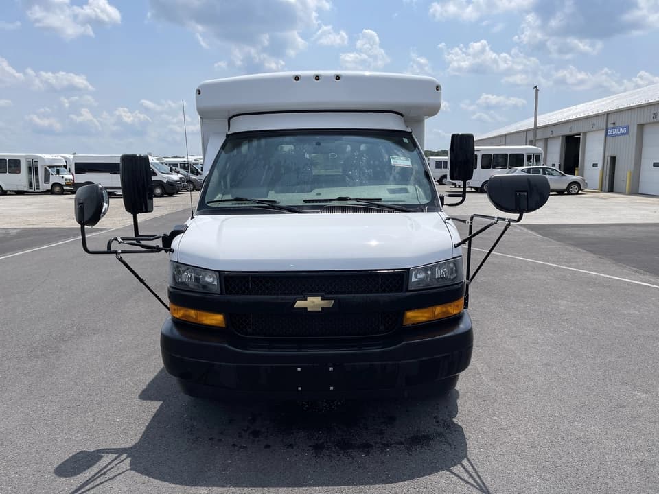 2017 Chevrolet Express 3500 Collins Shuttle Bus - Image 8