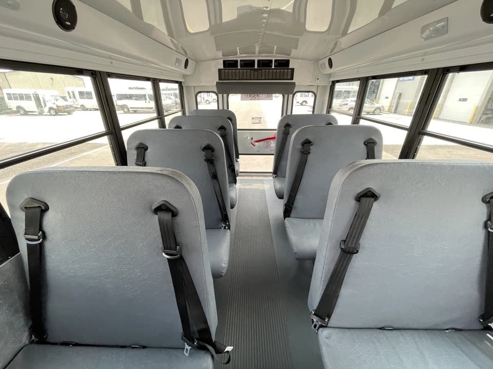 2017 Chevrolet Express 3500 Collins Shuttle Bus - Image 9